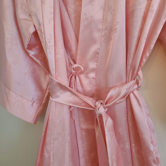 Vintage Dior Robe - Picture 2 of 8